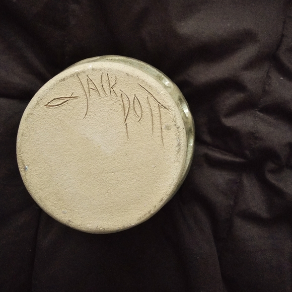 Jack Pott Perforated Pot - Picture 3 of 3